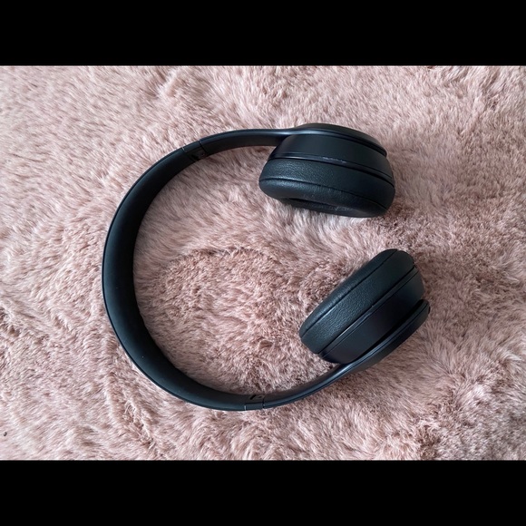 Black beats - Picture 2 of 4